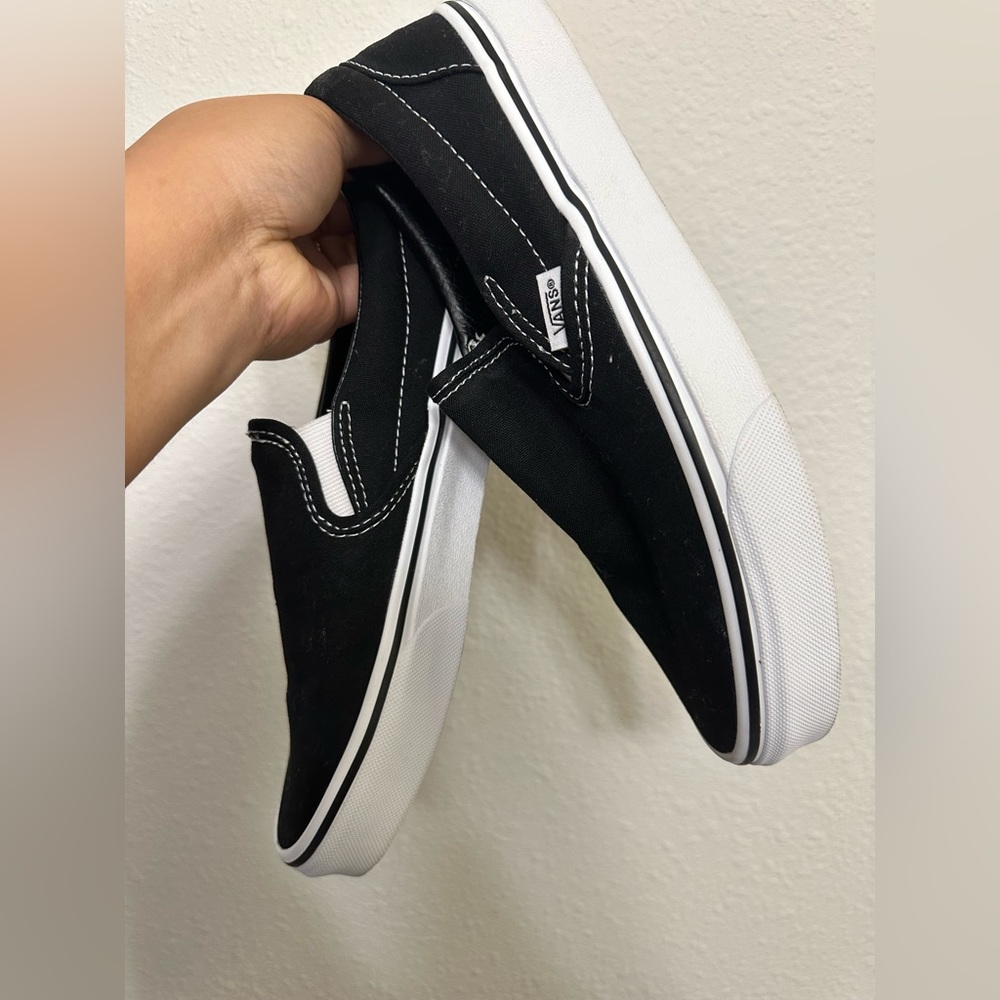Vans Slip On Sneaker (Unisex)